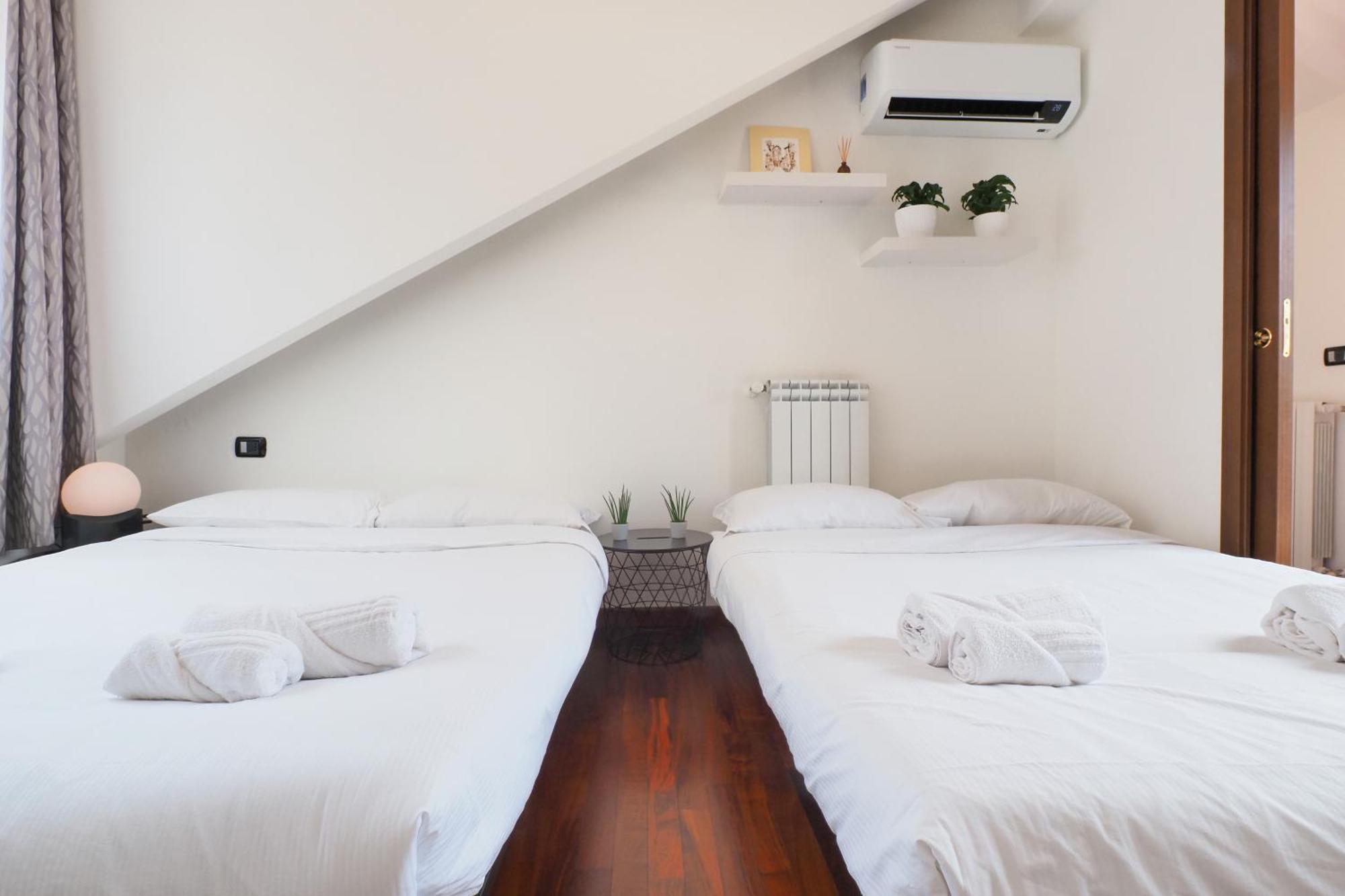 Ferienwohnung Primopiano - Savona 1 Mailand Exterior foto