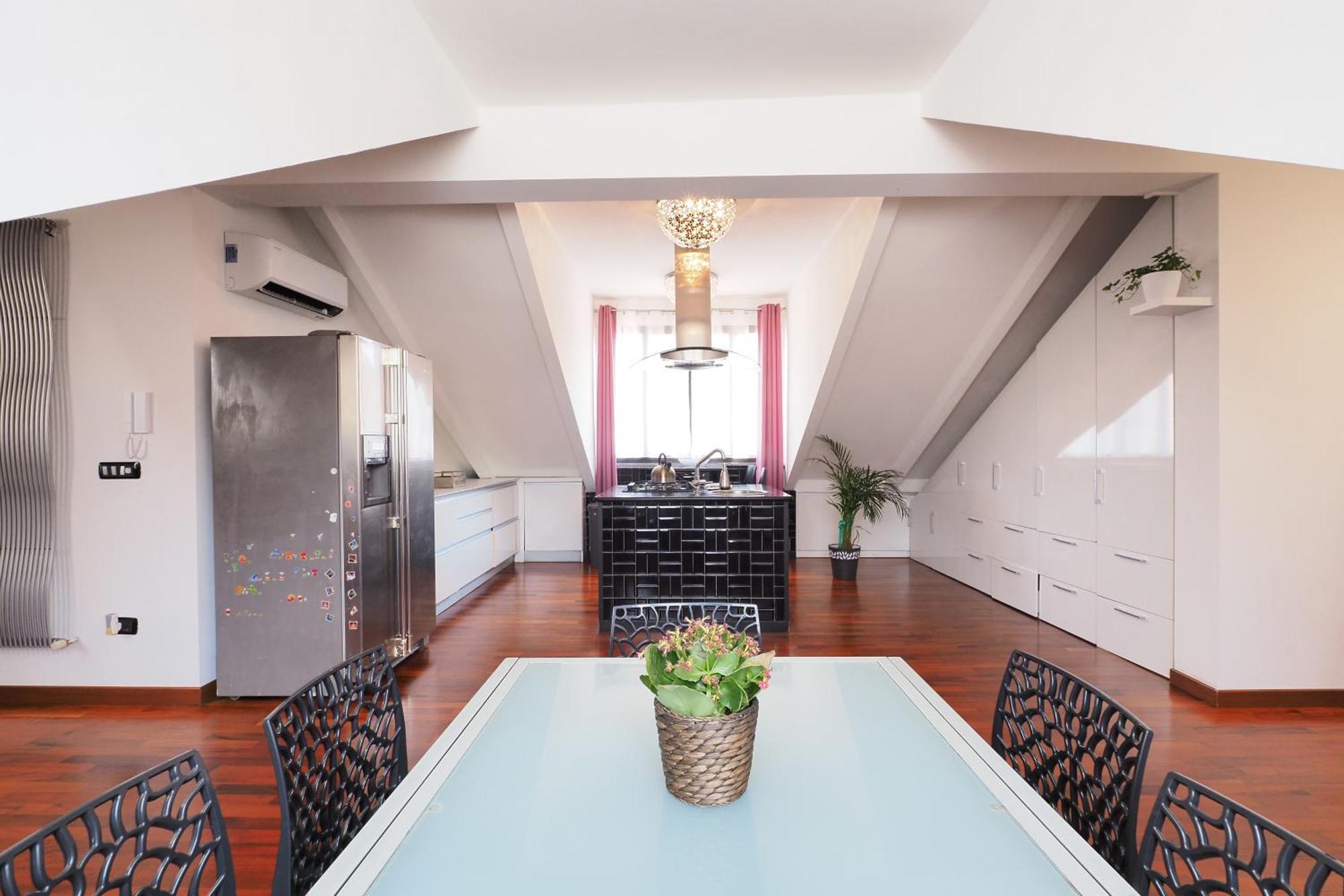 Ferienwohnung Primopiano - Savona 1 Mailand Exterior foto